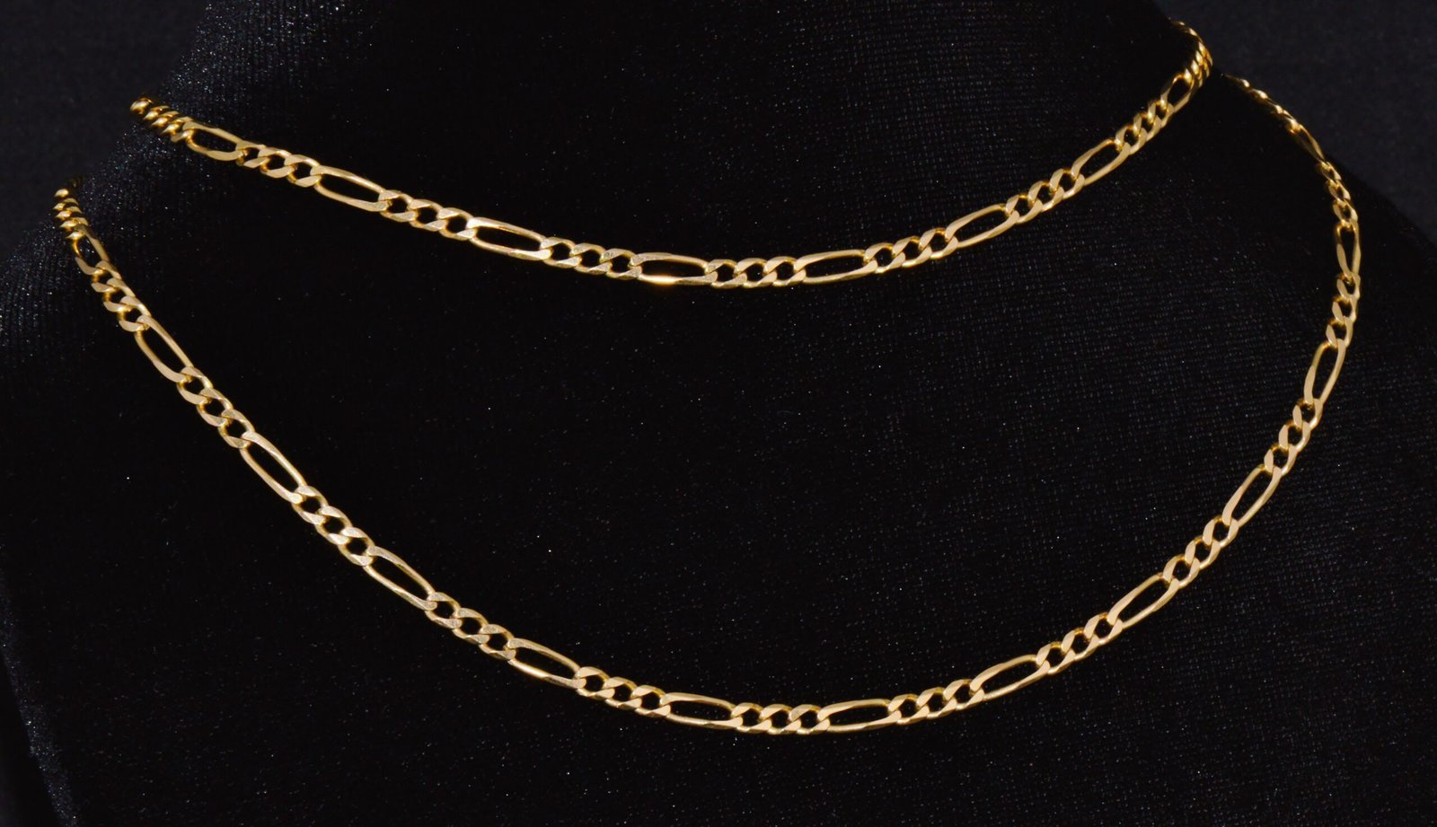 Italian Solid 18K Yellow Gold 30-Inch Figaro Chain Necklace by Olimpia Catene