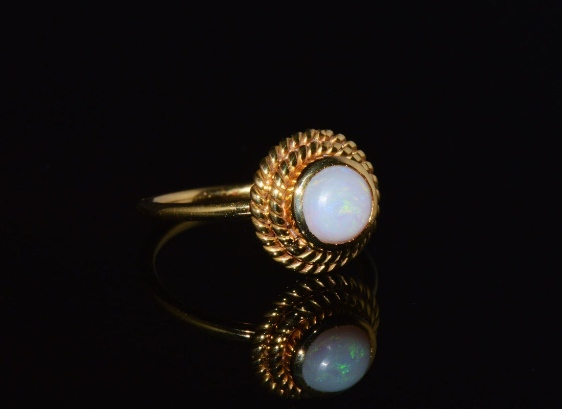 Certified Natural 1.18Cts Cabochon Opal 750 18K Solid Gold Bezel Filigree Stacking Ring
