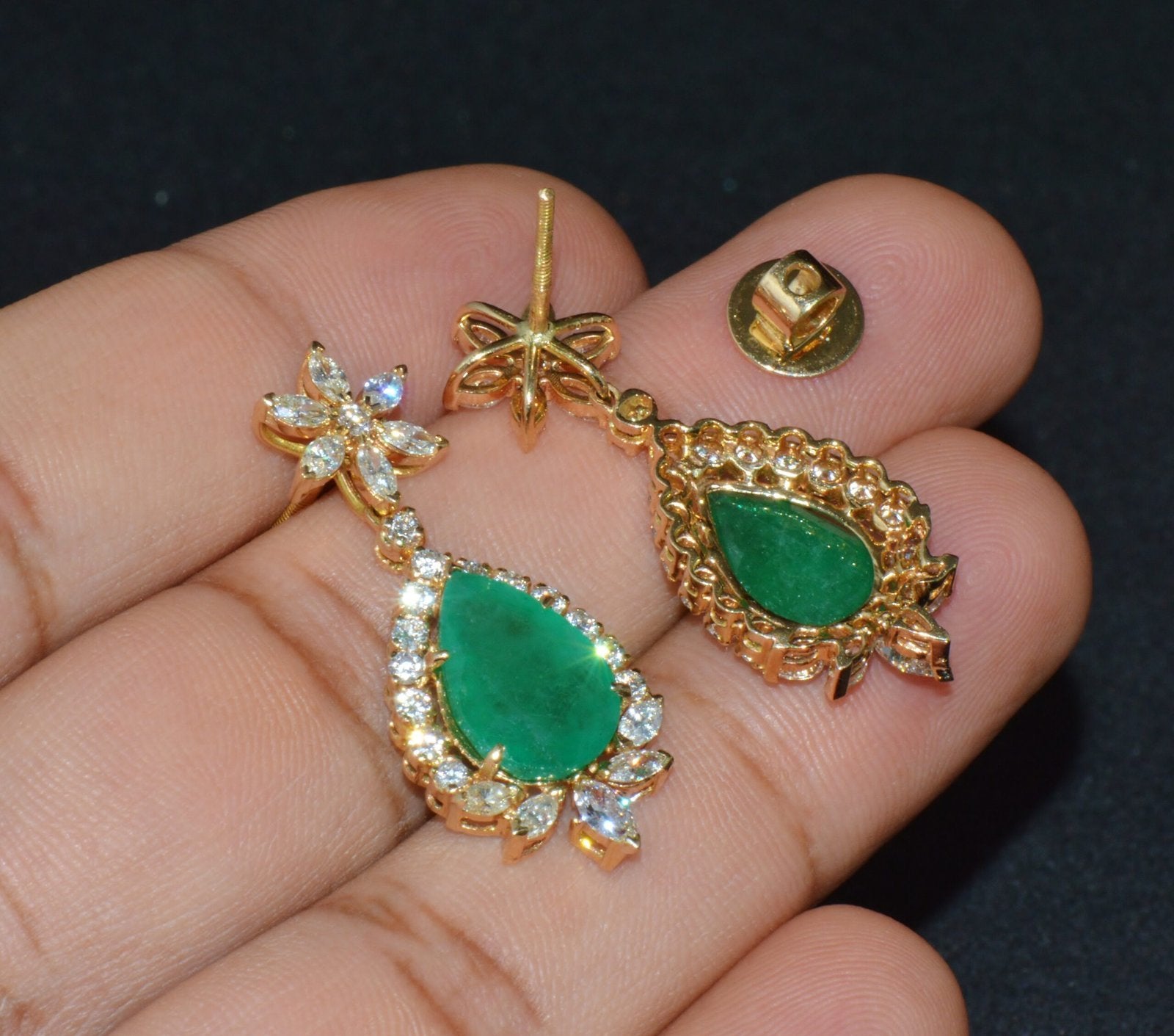GIA Certified Natural 21.76CTS VS F Diamond Emerald 18K Solid Gold Necklace Earrings Set