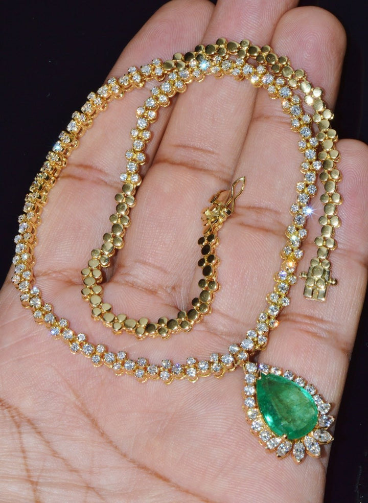 GIA Certified Natural 21.76CTS VS F Diamond Emerald 18K Solid Gold Necklace Earrings Set
