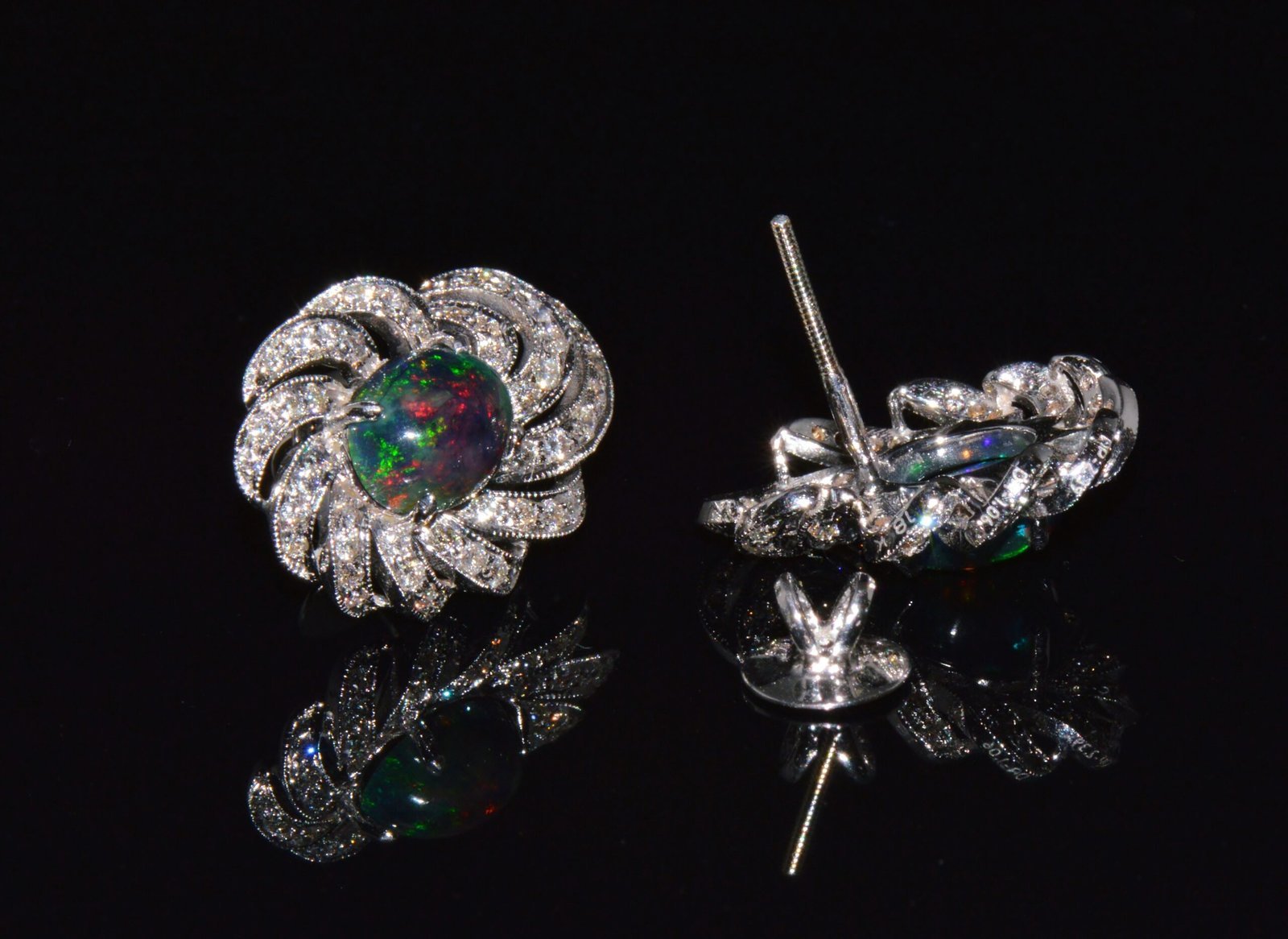Certified Natural 3.45Cts VS F Diamond Black Opal 18K Solid Gold Cocktail Swirl Earrings