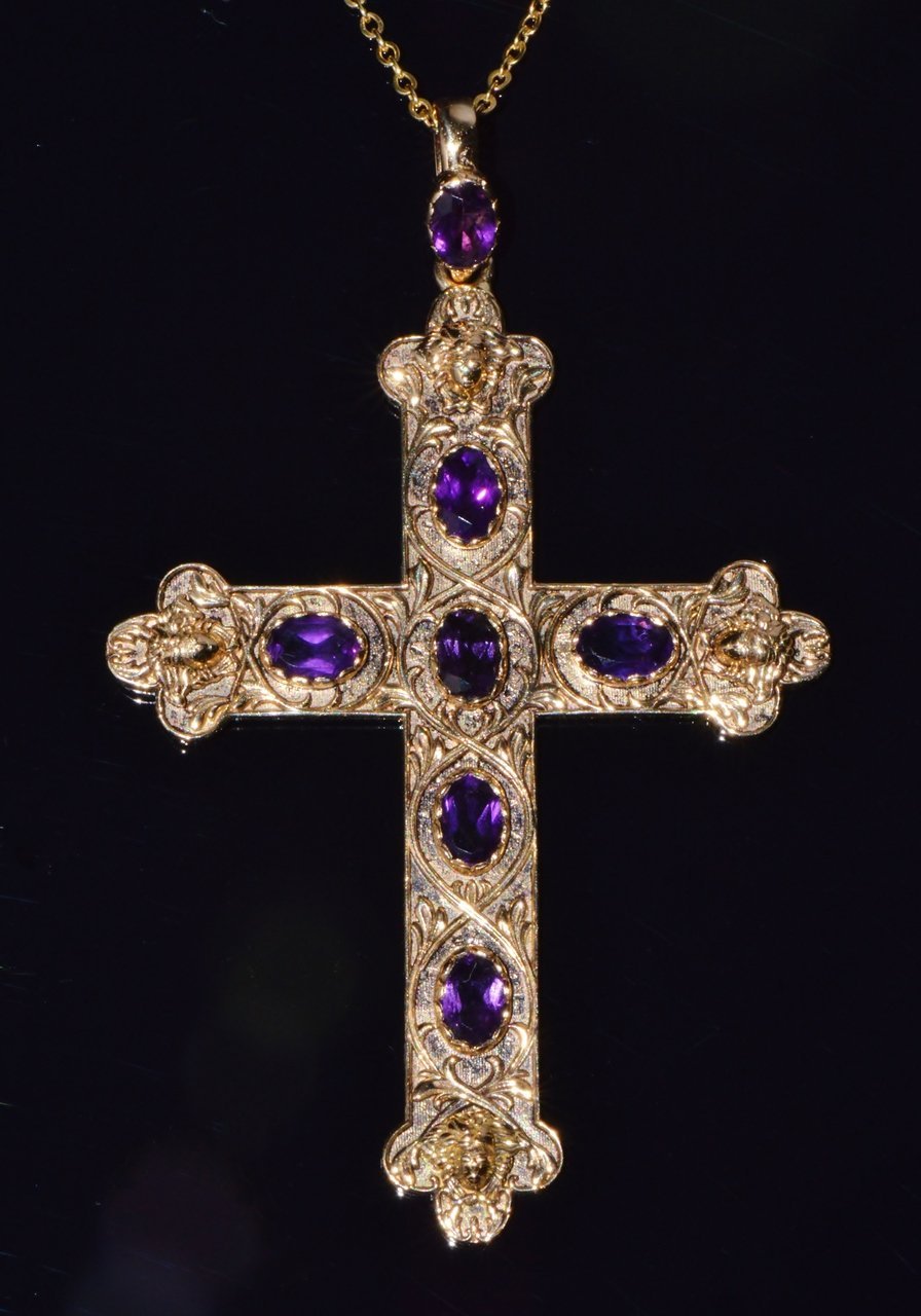 Certified Natural 2.95Cts Amethyst 18K 750 Solid Gold Engraved Cross Etruscan Pendant
