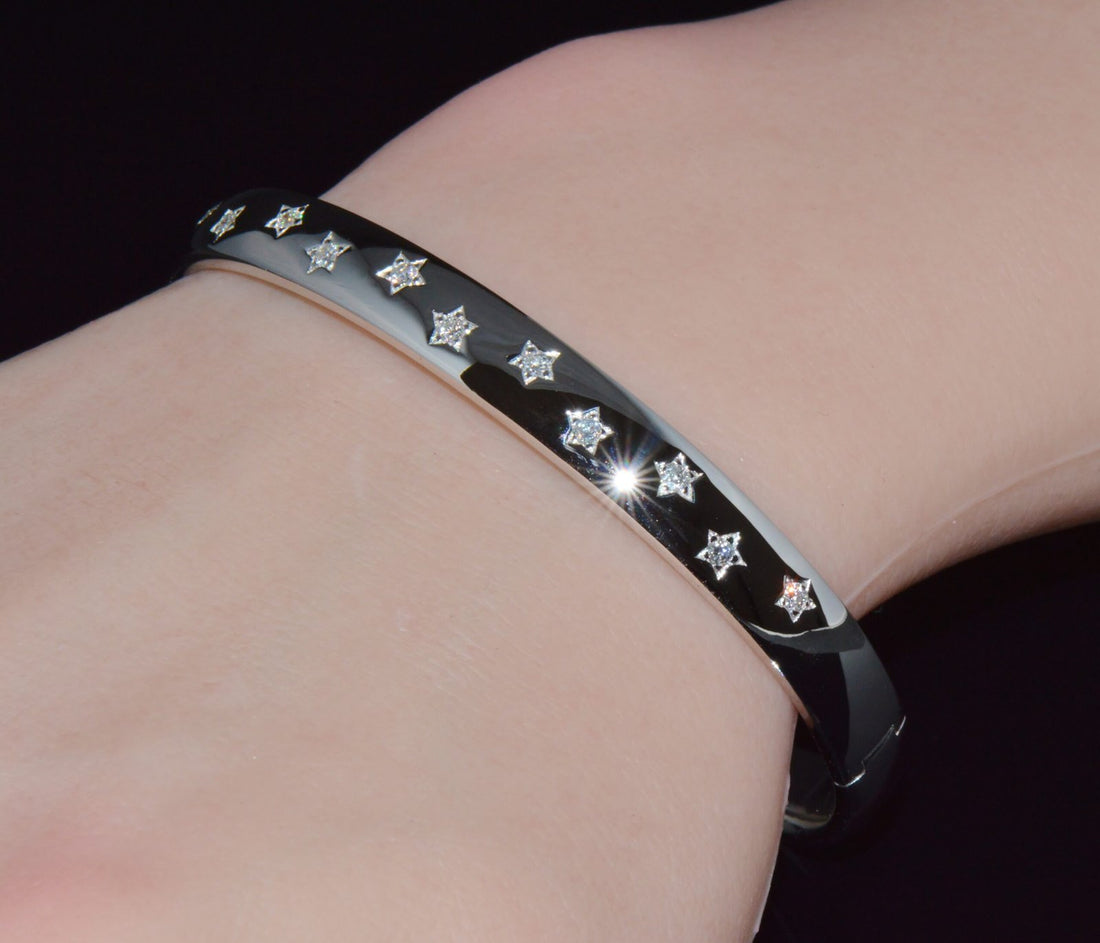 Designer Natural 0.35Cts Diamond 18K Solid Gold Celestial Starburst Stacking Bangle