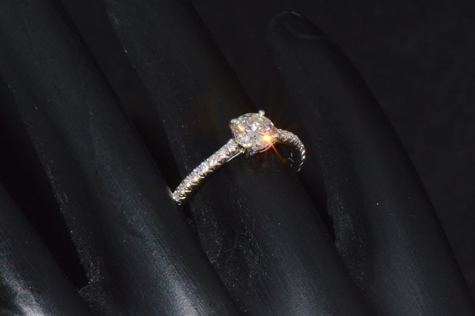 Genuine Tiffany & Co. Natural 0.81Cts Diamond Novo 950 Platinum Engagement Ring