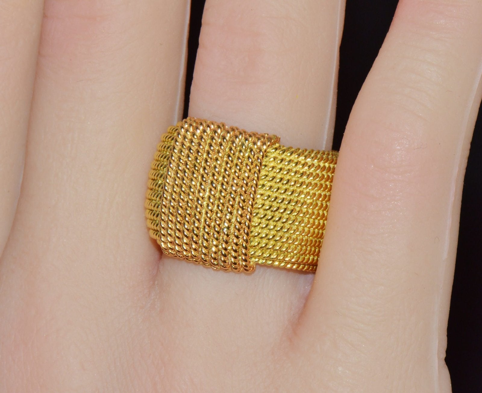 Authentic Vintage Roberto Coin Opera 18K Yellow & Rose Gold Wide Statement Band Ring with Hidden Ruby