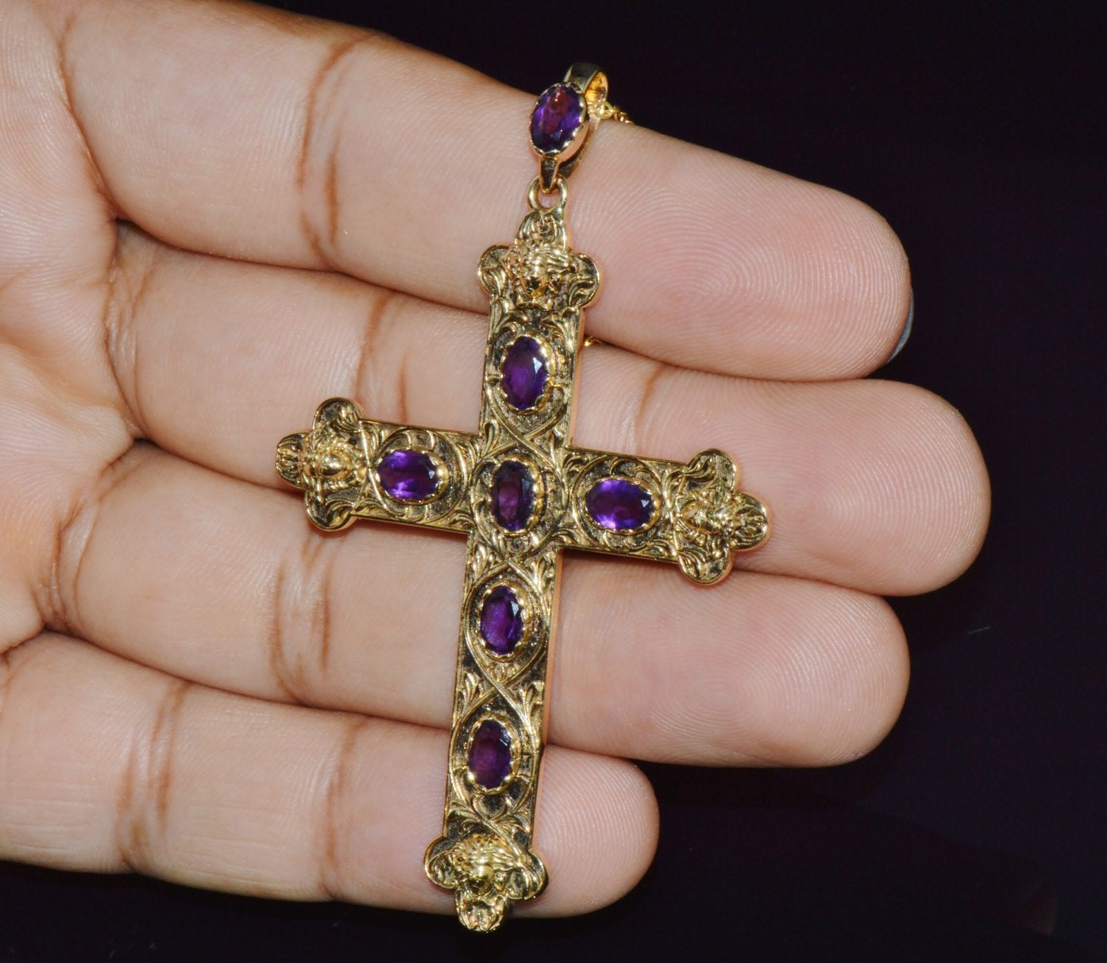 Certified Natural 2.95Cts Amethyst 18K 750 Solid Gold Engraved Cross Etruscan Pendant