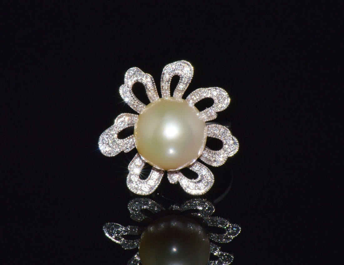 Certified Natural 0.88Cts VS F Diamond 14MM South Sea Pearl 18K Solid Gold Floral Ring