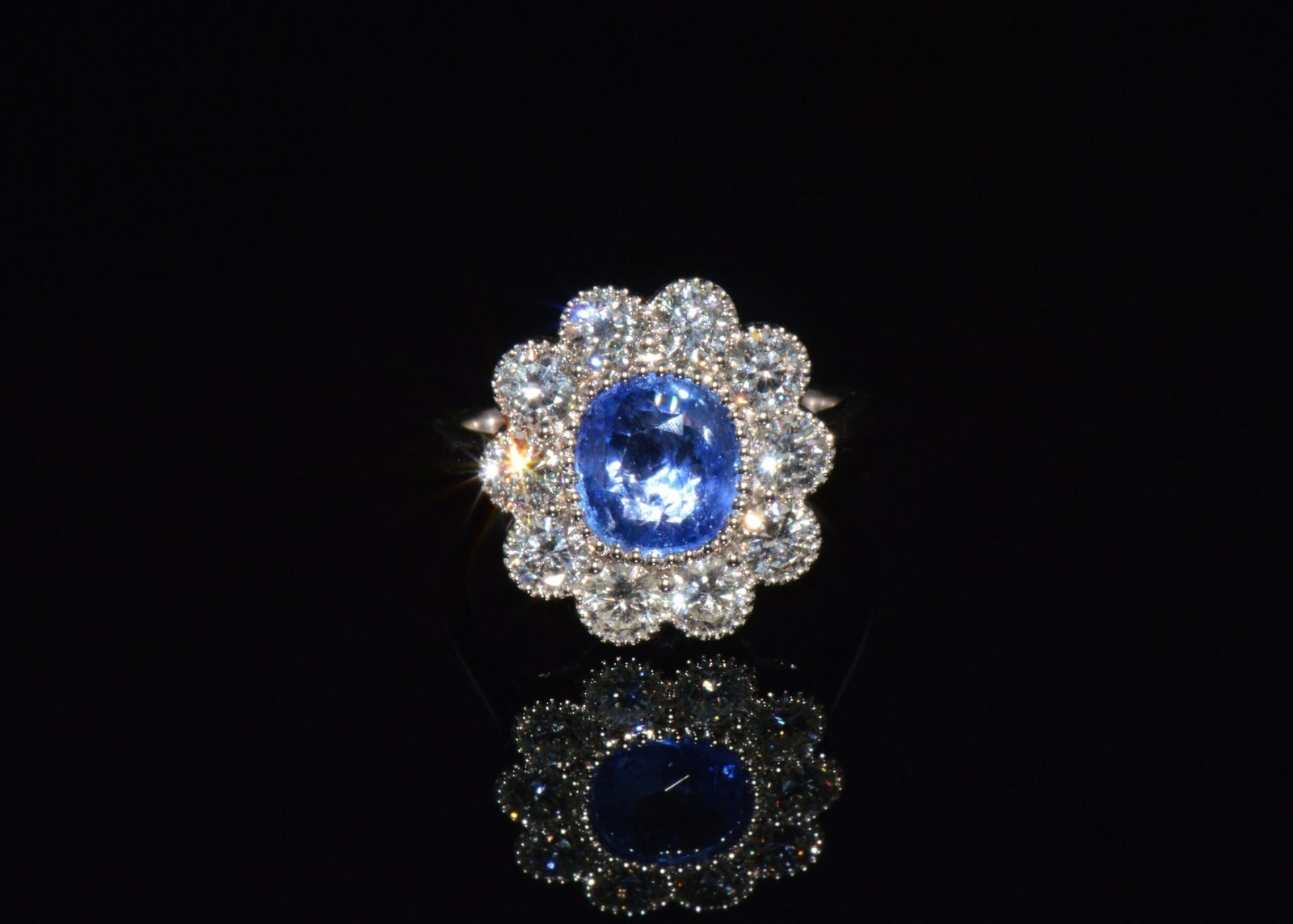 GIA Natural 3.78CTS VS F Diamond Royal Blue Sapphire 18K Gold Dinner Halo Ring