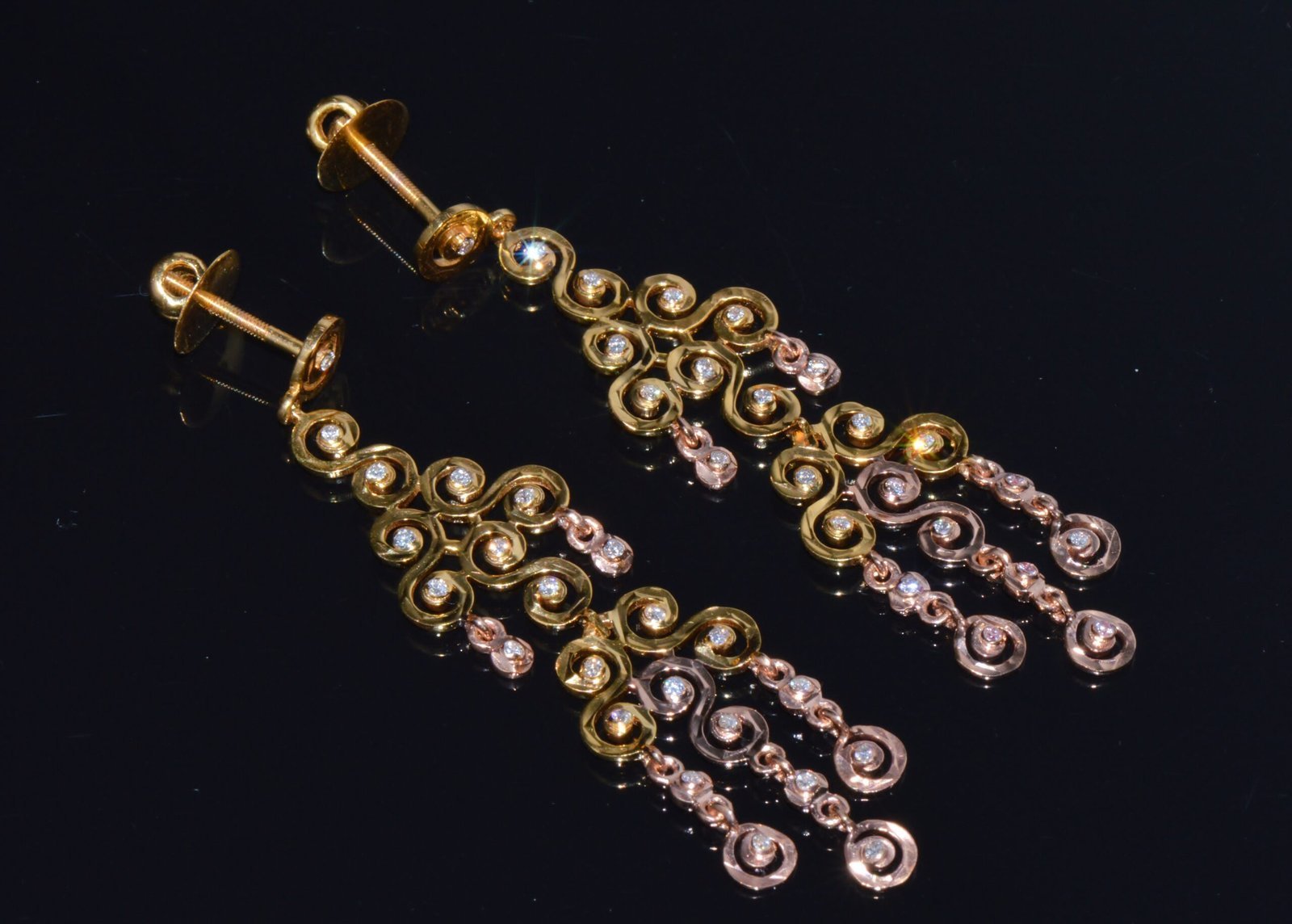 Certified Natural 1.55Cts VS F Diamond 18K Solid Gold Chandelier Earrings