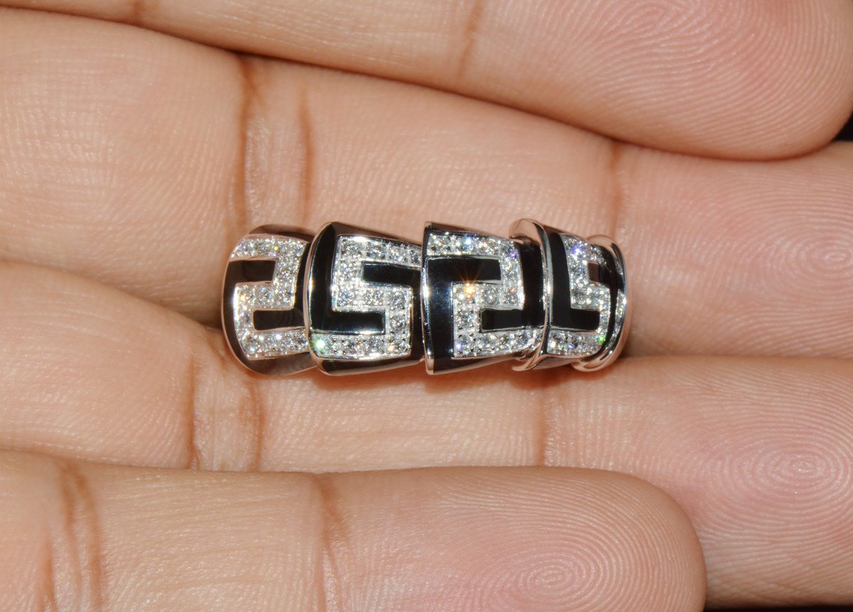 Vintage Roberto Coin Cobra 0.40CT Diamond Articulating Ring in Solid 18K White Gold