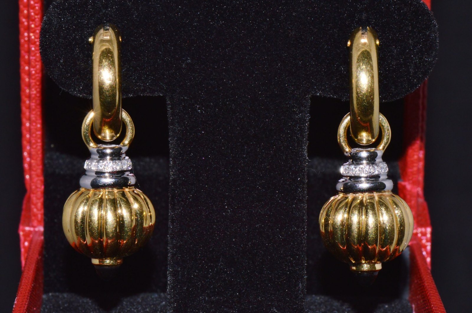 Vintage Italian Nuvola Oro Diamond Onyx 750 18K Gold 2-IN-1 Hoop Dangle Earrings