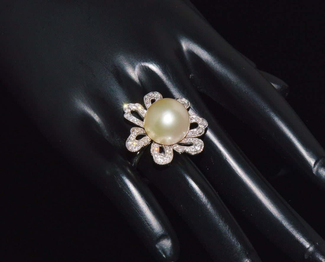 Certified Natural 0.88Cts VS F Diamond 14MM South Sea Pearl 18K Solid Gold Floral Ring