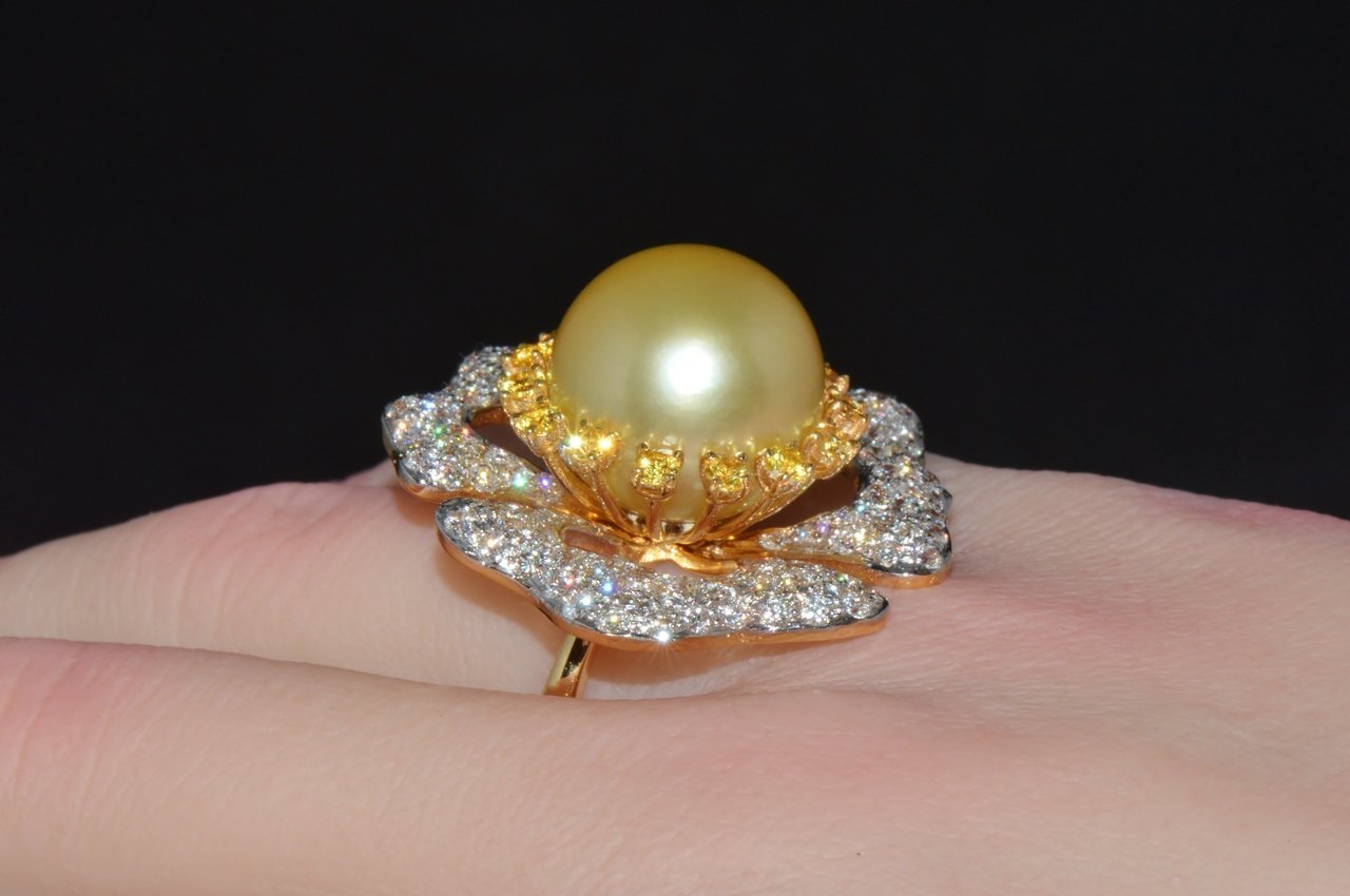 Certified Natural 26Cts VS F Diamond 15MM South Sea Pearl Sapphire 18K Solid Gold Floral Cluster Ring
