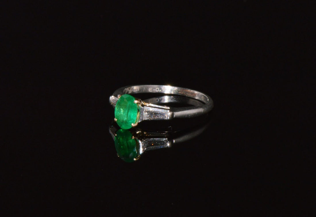 Certified Natural 1.13CTS VS G Diamond Emerald Platinum 18K Gold Three Stone Ring