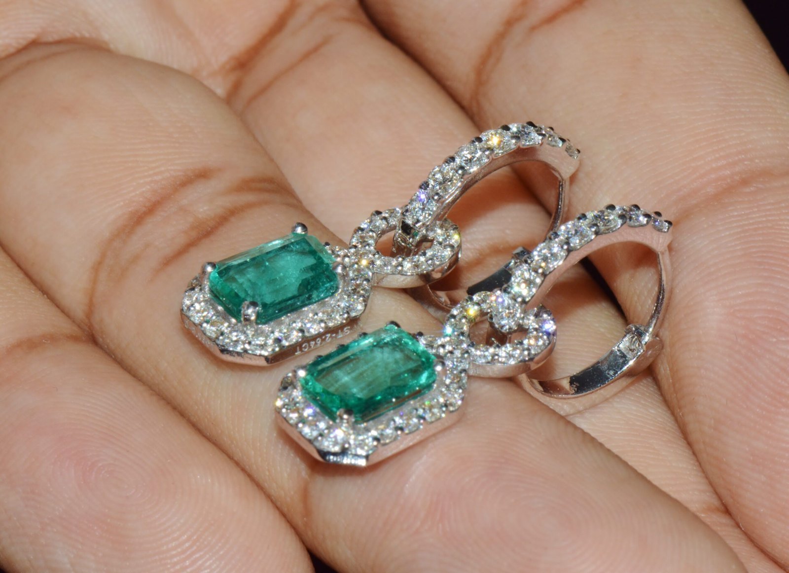 GIA Natural 4.12Cts VS F Diamond Emerald 18K Solid Gold Dangle Hoop 2-IN-1 Earrings