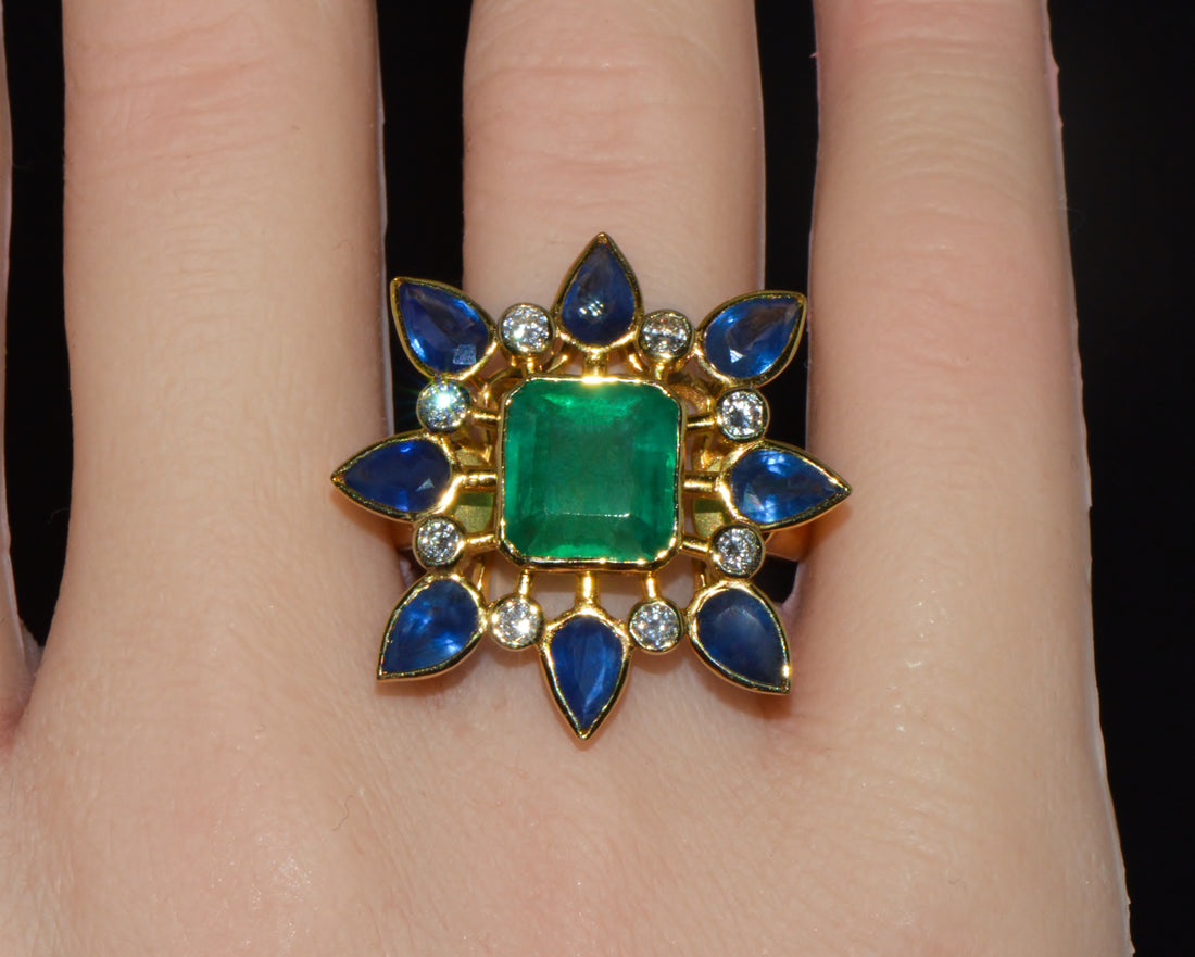 GIA Certified 8.20Cts Emerald Sapphire & Diamond 18K Gold Cocktail Ring