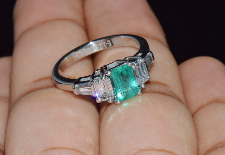 Certified Natural 2.08CTS VS F Diamond Emerald Platinum Five Stone Ring