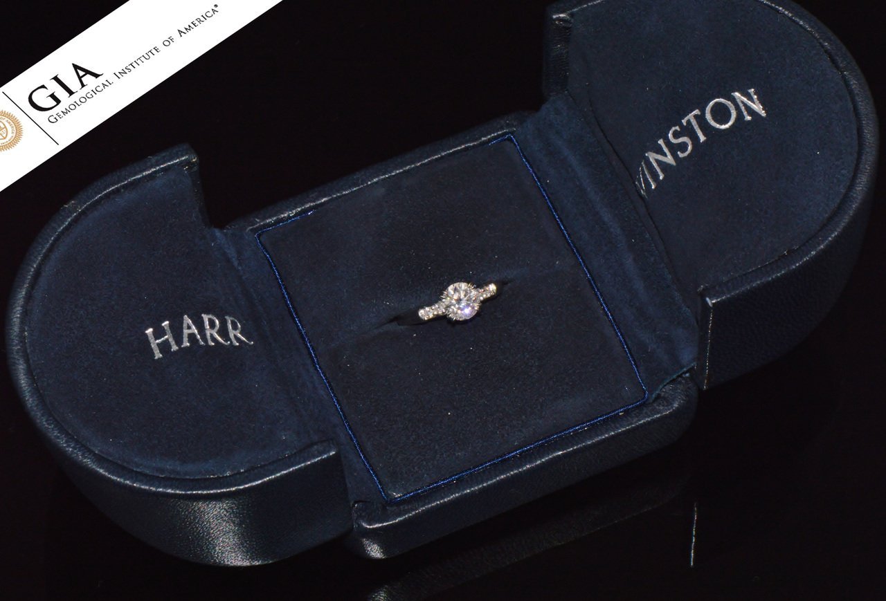 Genuine Harry Winston GIA Certified 0.77CTS F VS Diamond Tryst Platinum Engagement Ring