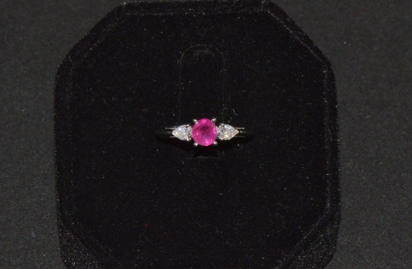 Authentic Tiffany & Co. Natural 1.15Cts VS G Diamond Ruby 950 Platinum Engagement Ring