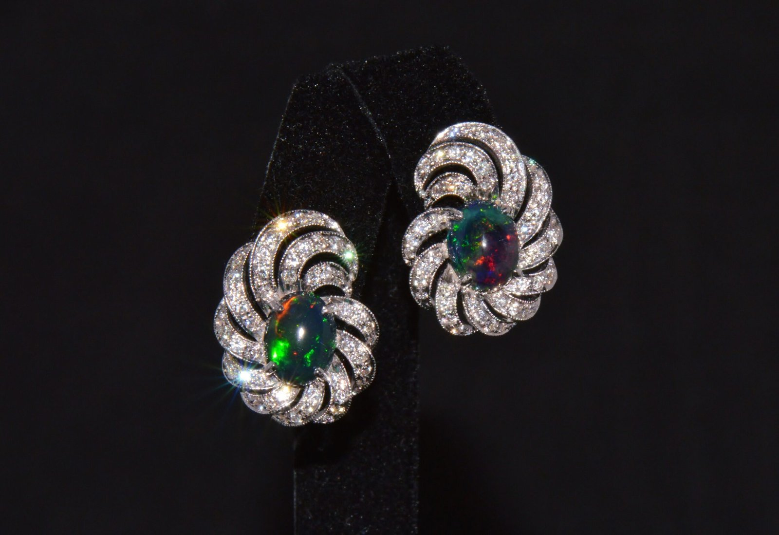 Certified Natural 3.45Cts VS F Diamond Black Opal 18K Solid Gold Cocktail Swirl Earrings