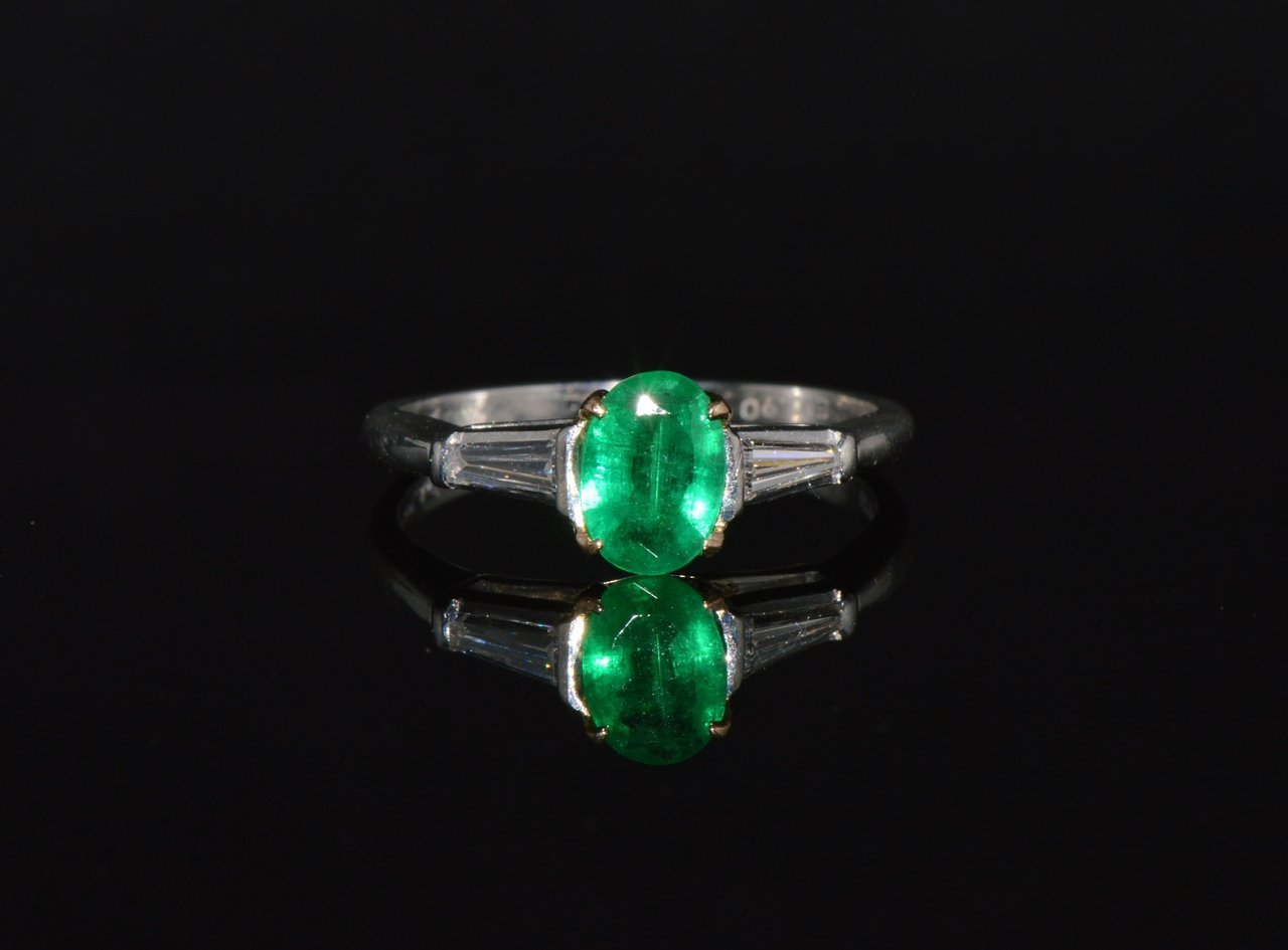 Certified Natural 1.13CTS VS G Diamond Emerald Platinum 18K Gold Three Stone Ring