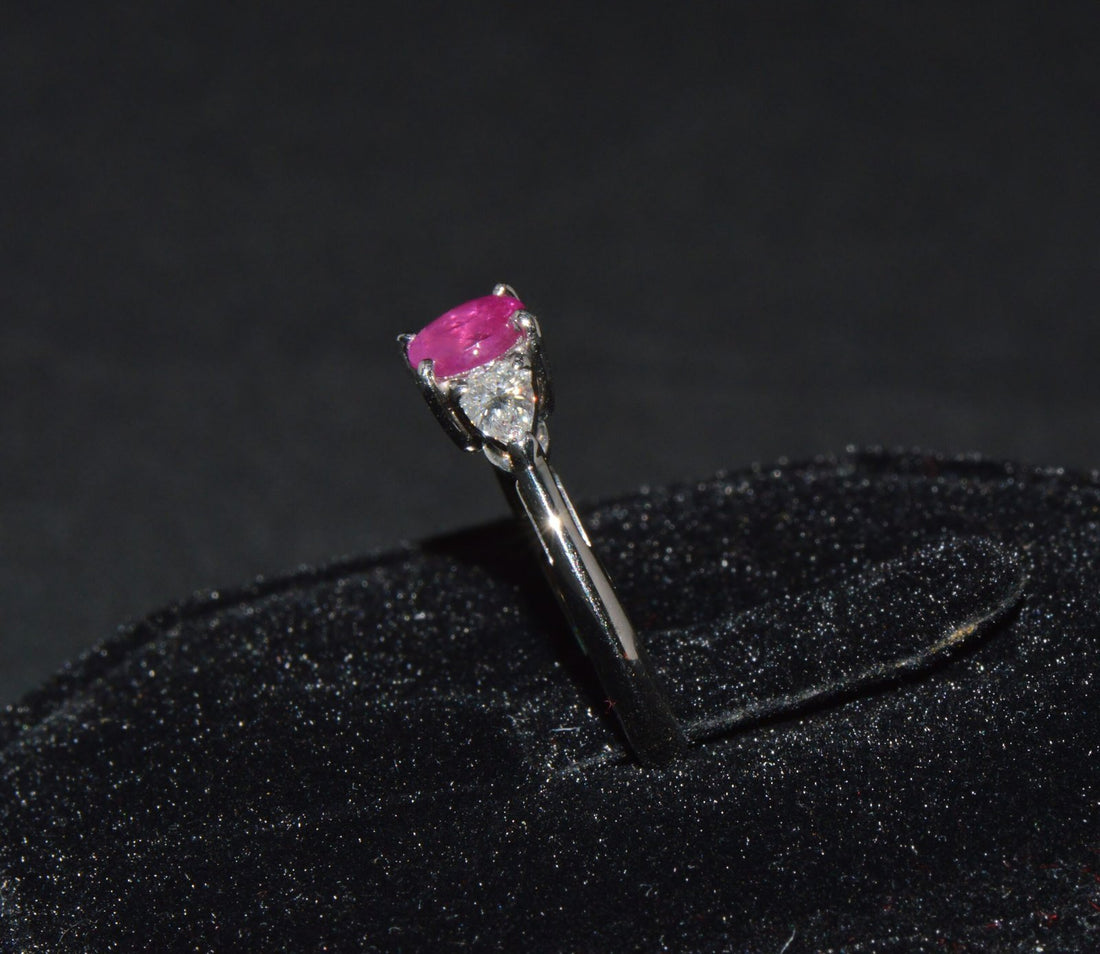 Authentic Tiffany & Co. Natural 1.15Cts VS G Diamond Ruby 950 Platinum Engagement Ring