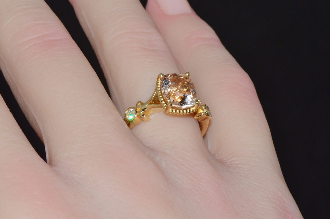Certified Natural 2.82CTS VS F Diamond Morganite 18K Solid Gold Ring