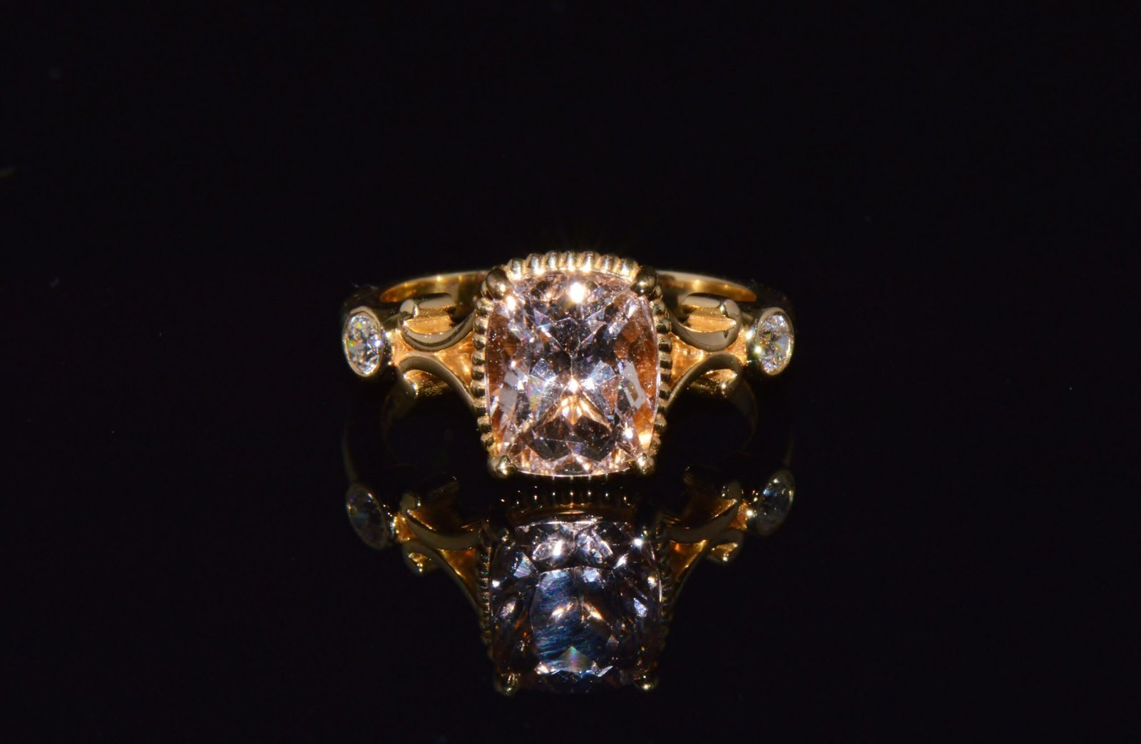 Certified Natural 2.82CTS VS F Diamond Morganite 18K Solid Gold Ring