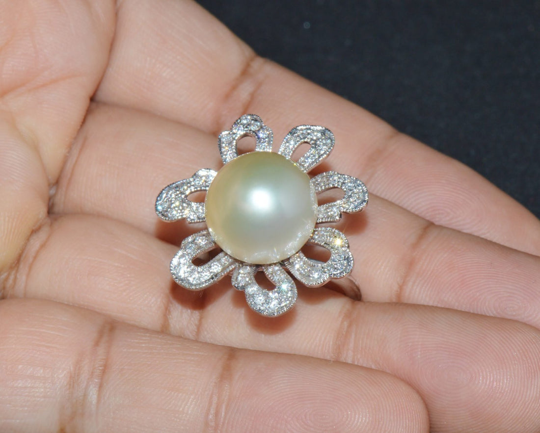Certified Natural 0.88Cts VS F Diamond 14MM South Sea Pearl 18K Solid Gold Floral Ring