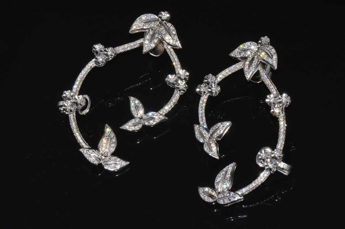 Gorgeous Natural 4.1Cts VS F Diamond 18K Solid Gold Chandelier Cuff Earrings