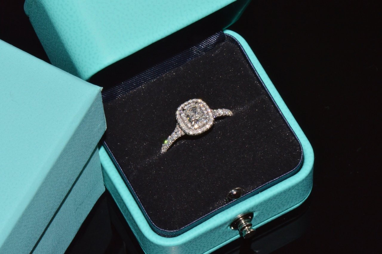 Vintage Tiffany & Co. Natural 0.79Cts F VVS1 Diamond Soleste 950 Platinum Engagement Ring