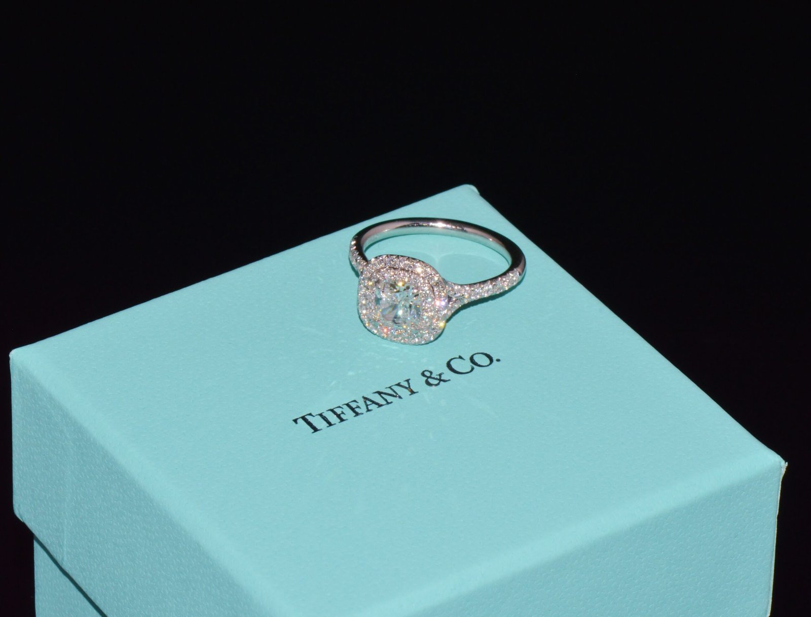 Genuine Tiffany & Co. Natural 1.30Cts Diamond Soleste 950 Platinum Engagement Ring