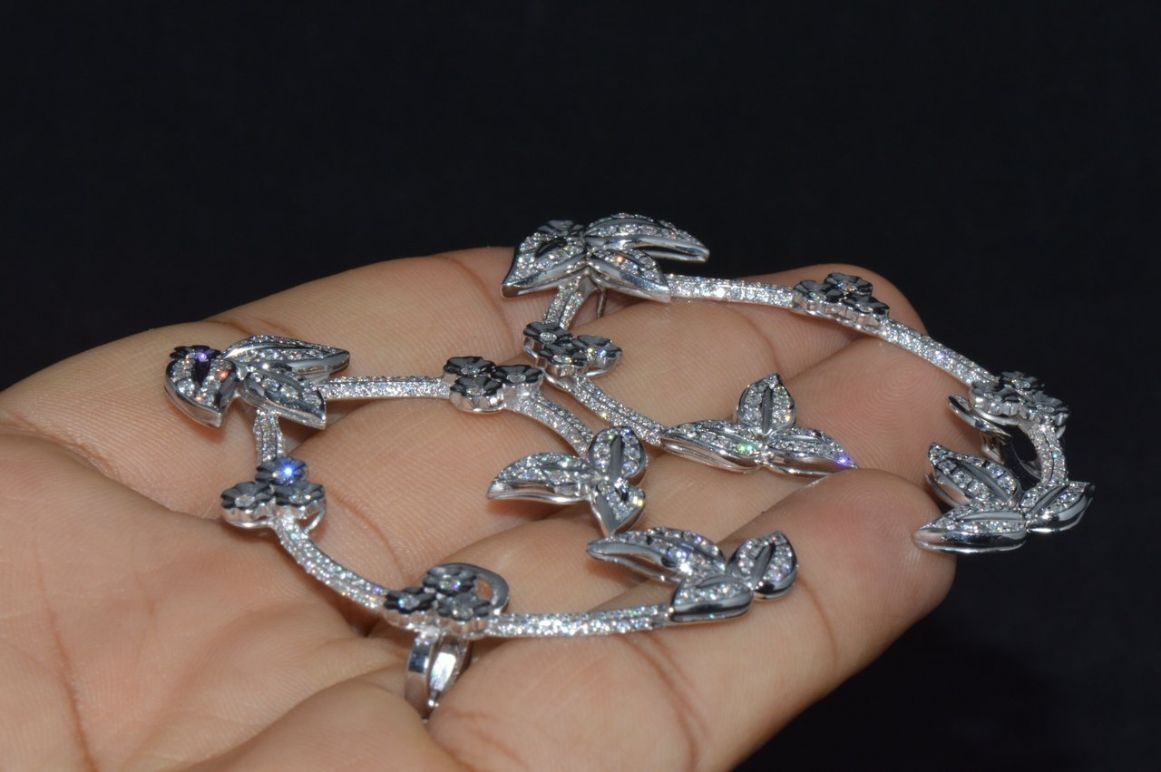 Gorgeous Natural 4.1Cts VS F Diamond 18K Solid Gold Chandelier Cuff Earrings