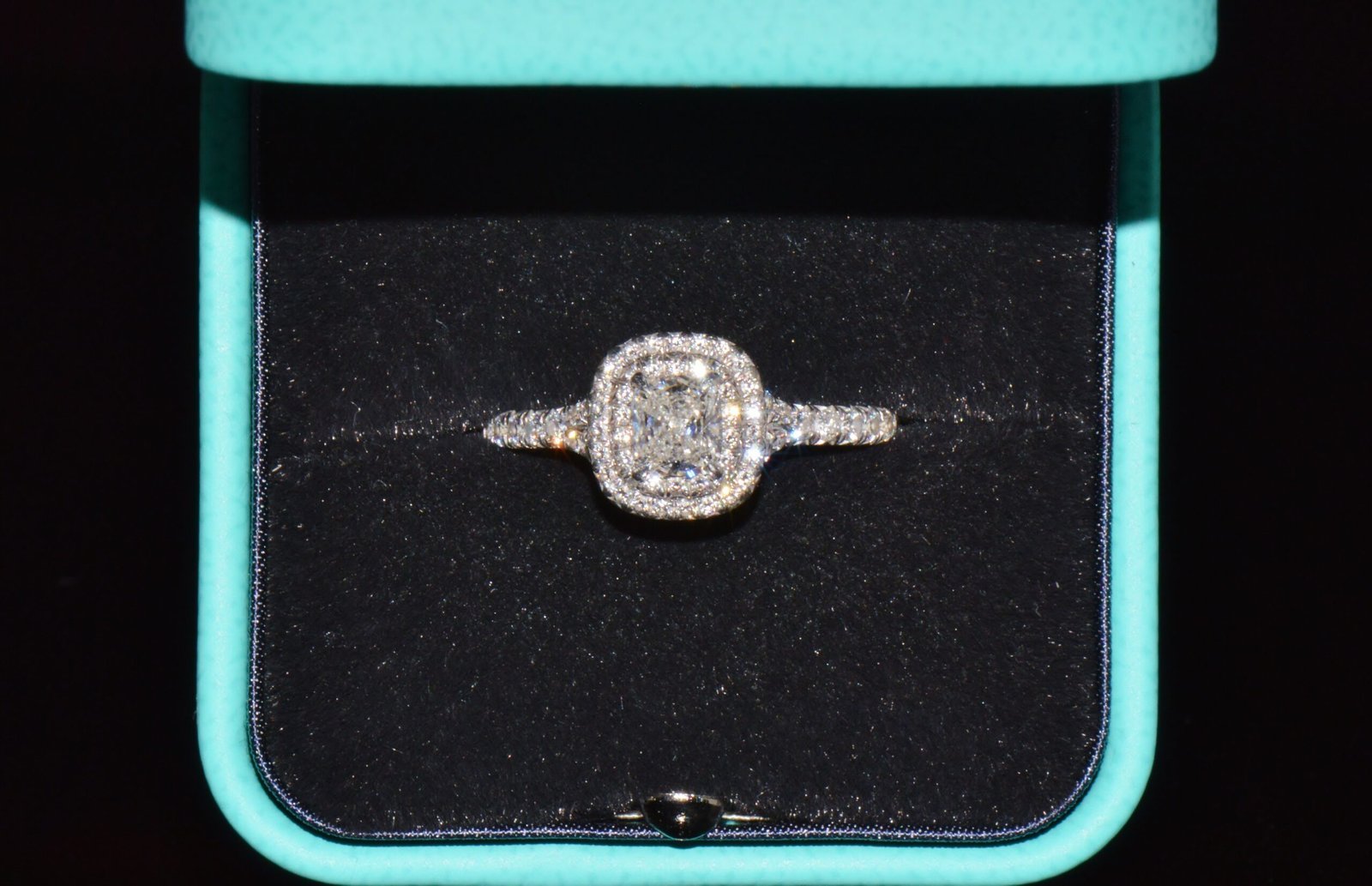 Vintage Tiffany & Co. Natural 0.79Cts F VVS1 Diamond Soleste 950 Platinum Engagement Ring