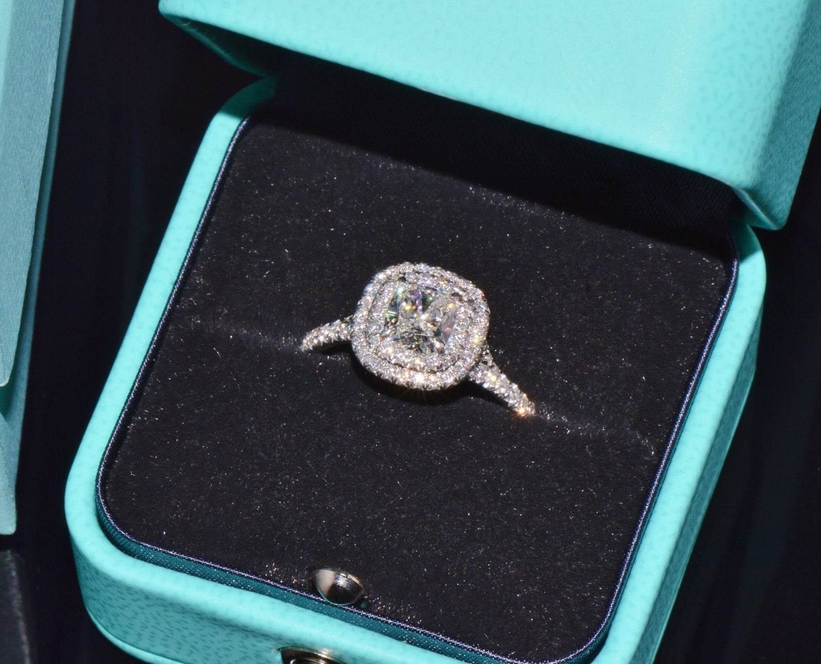 Genuine Tiffany & Co. Natural 1.30Cts Diamond Soleste 950 Platinum Engagement Ring