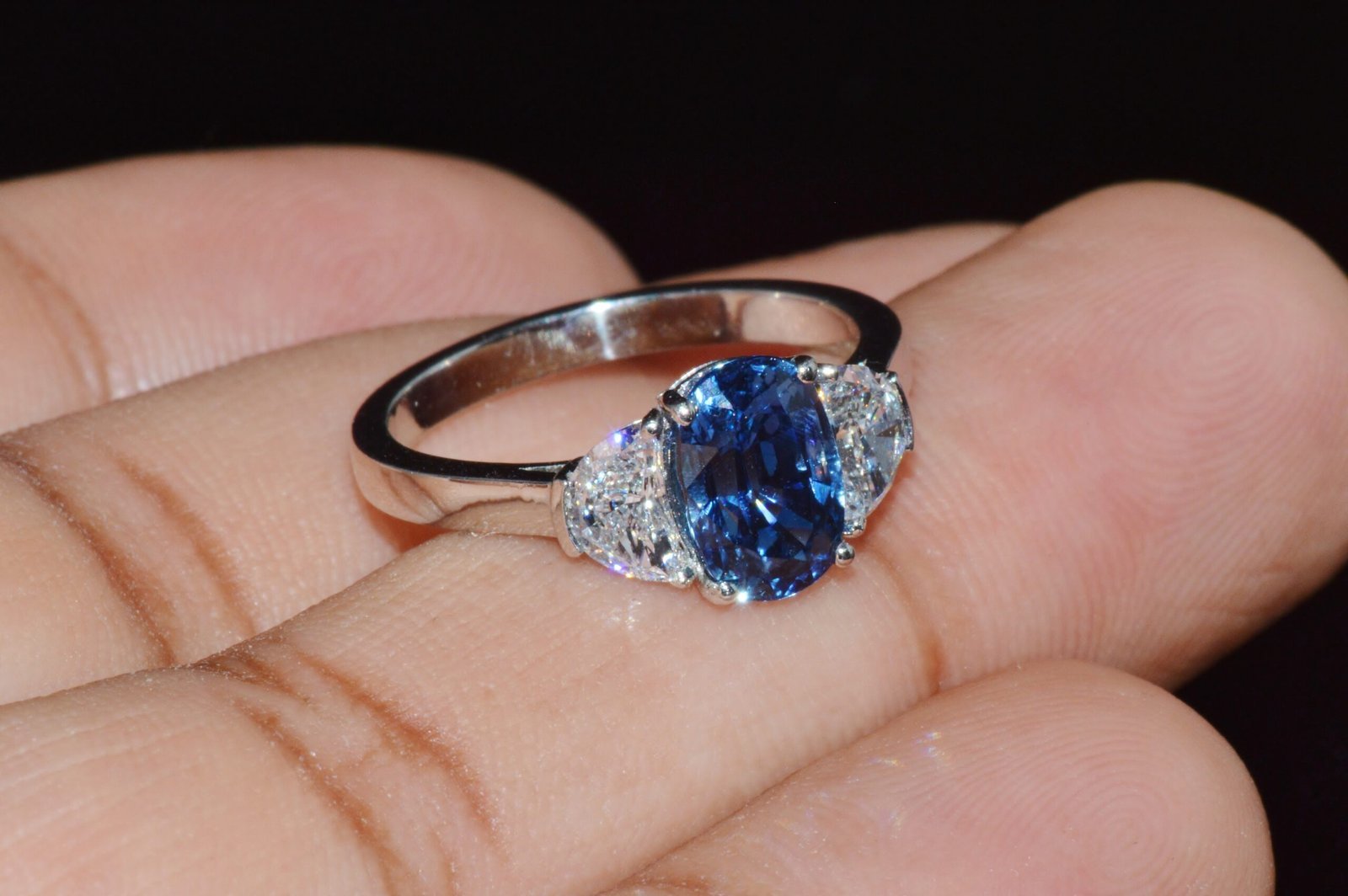 GIA Certified Natural 2.66CTS IF D Diamond Cornflower Blue Sapphire 950 Platinum 3 Stone Ring