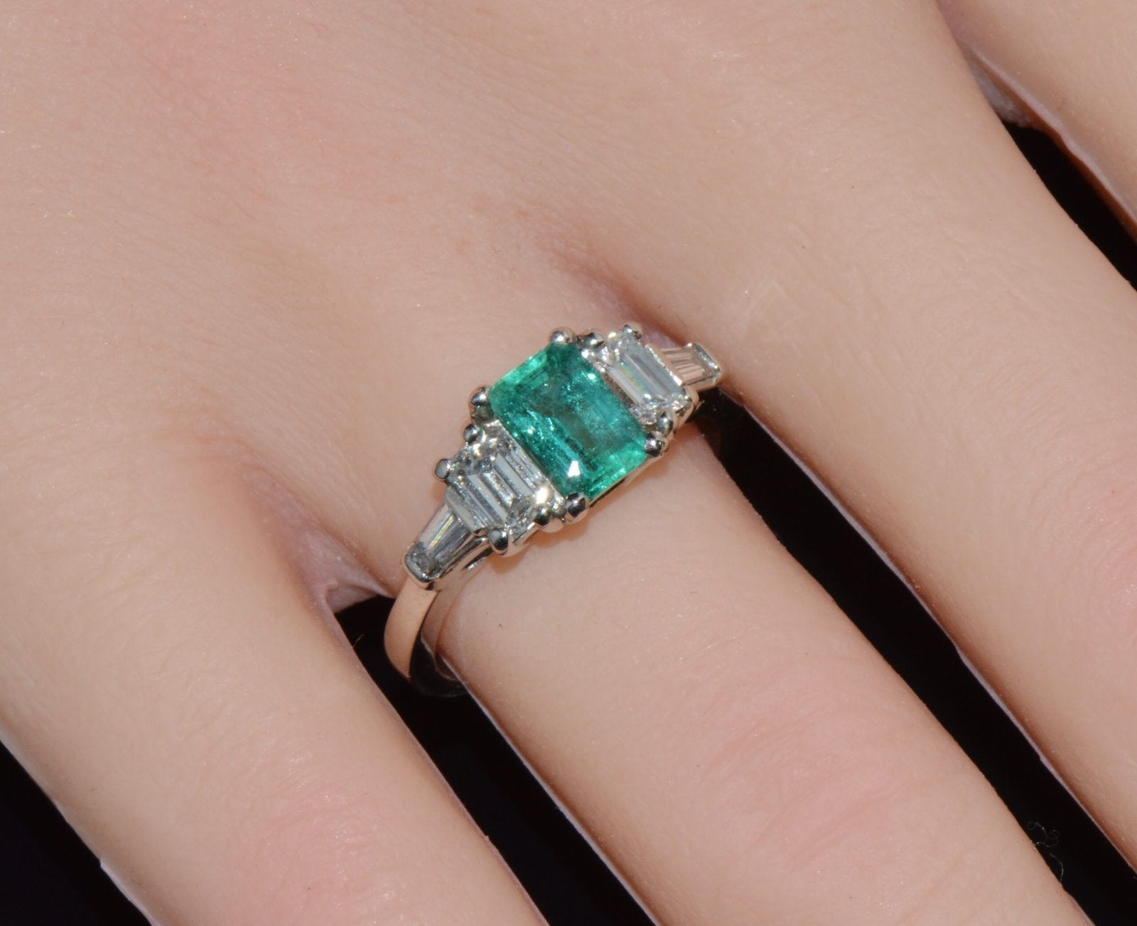 Certified Natural 2.08CTS VS F Diamond Emerald Platinum Five Stone Ring