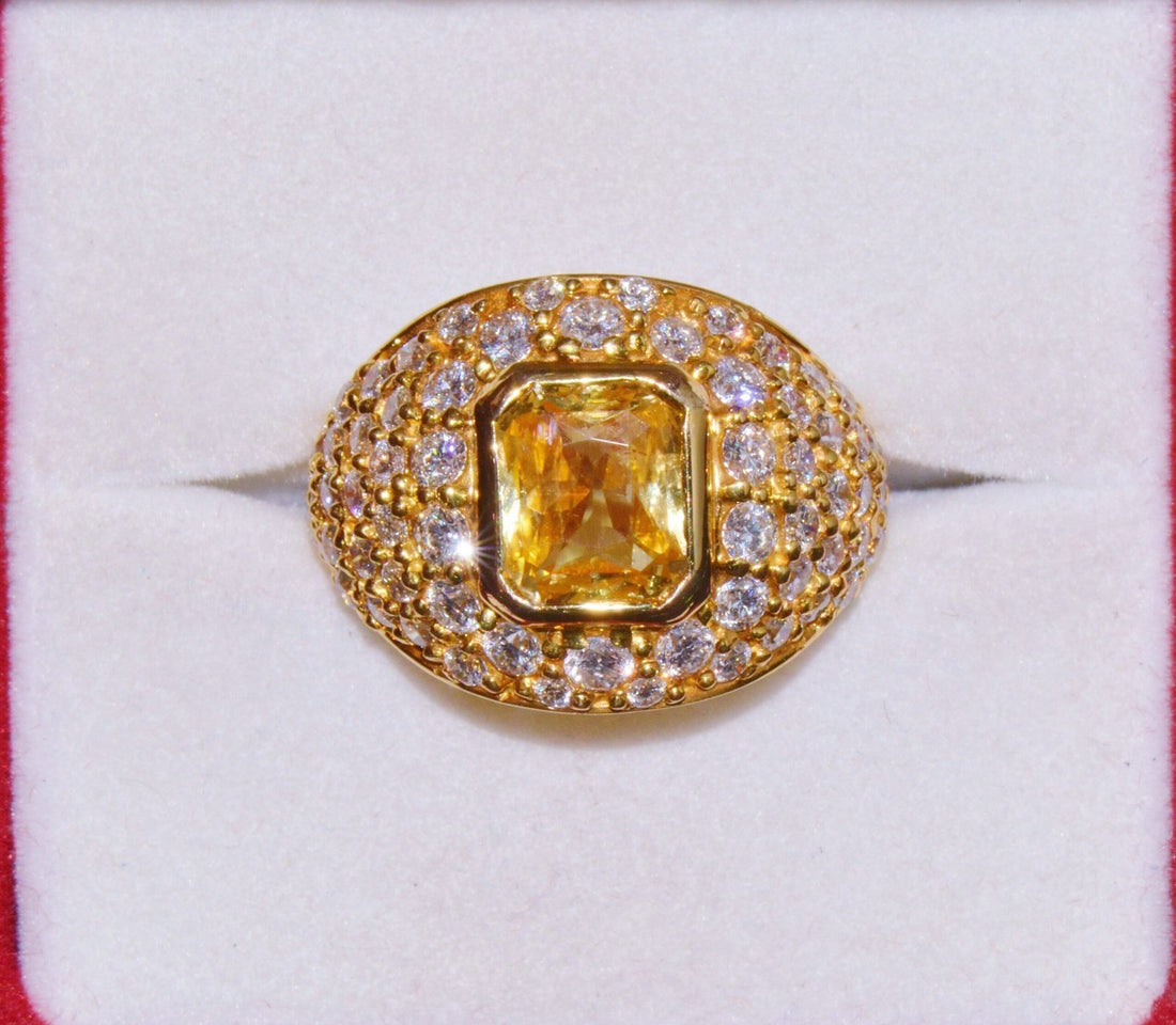 GIA Natural 5.7Cts VS Diamond Unheated Yellow Sapphire 18K Gold Bombay Dome Ring