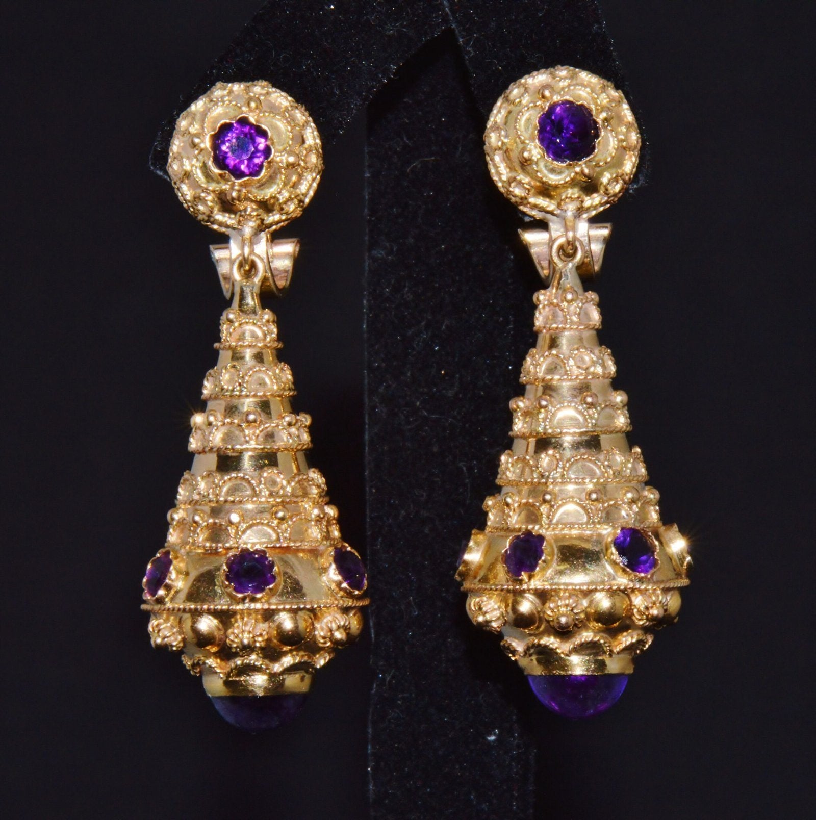 Gorgeous Italian Etruscan Revival 18K 750 Solid Gold Amethyst Dangle Chandelier Earrings