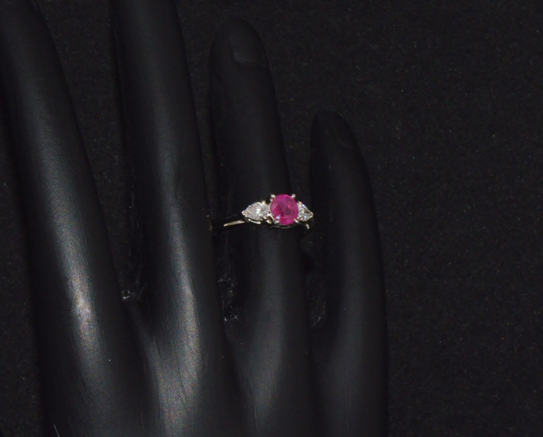 Authentic Tiffany & Co. Natural 1.15Cts VS G Diamond Ruby 950 Platinum Engagement Ring