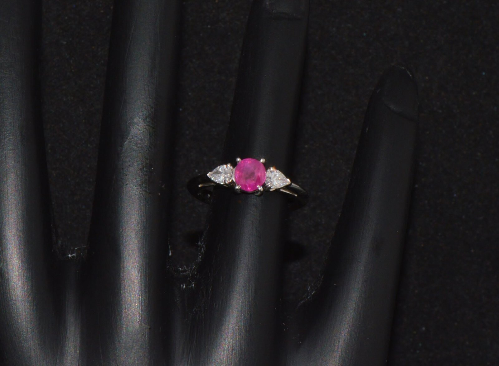 Authentic Tiffany & Co. Natural 1.15Cts VS G Diamond Ruby 950 Platinum Engagement Ring