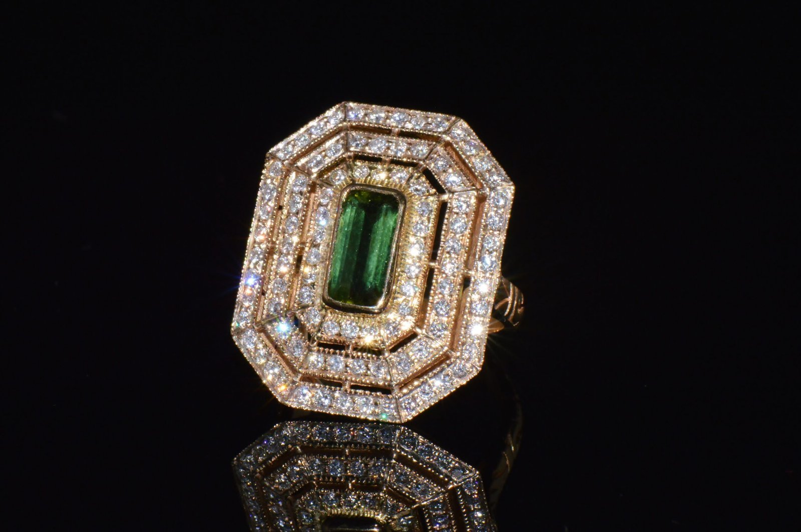 Certified Natural 2.82CTS VS F Diamond Green Tourmaline 750 18K Solid Gold Milgrain Cocktail Ring