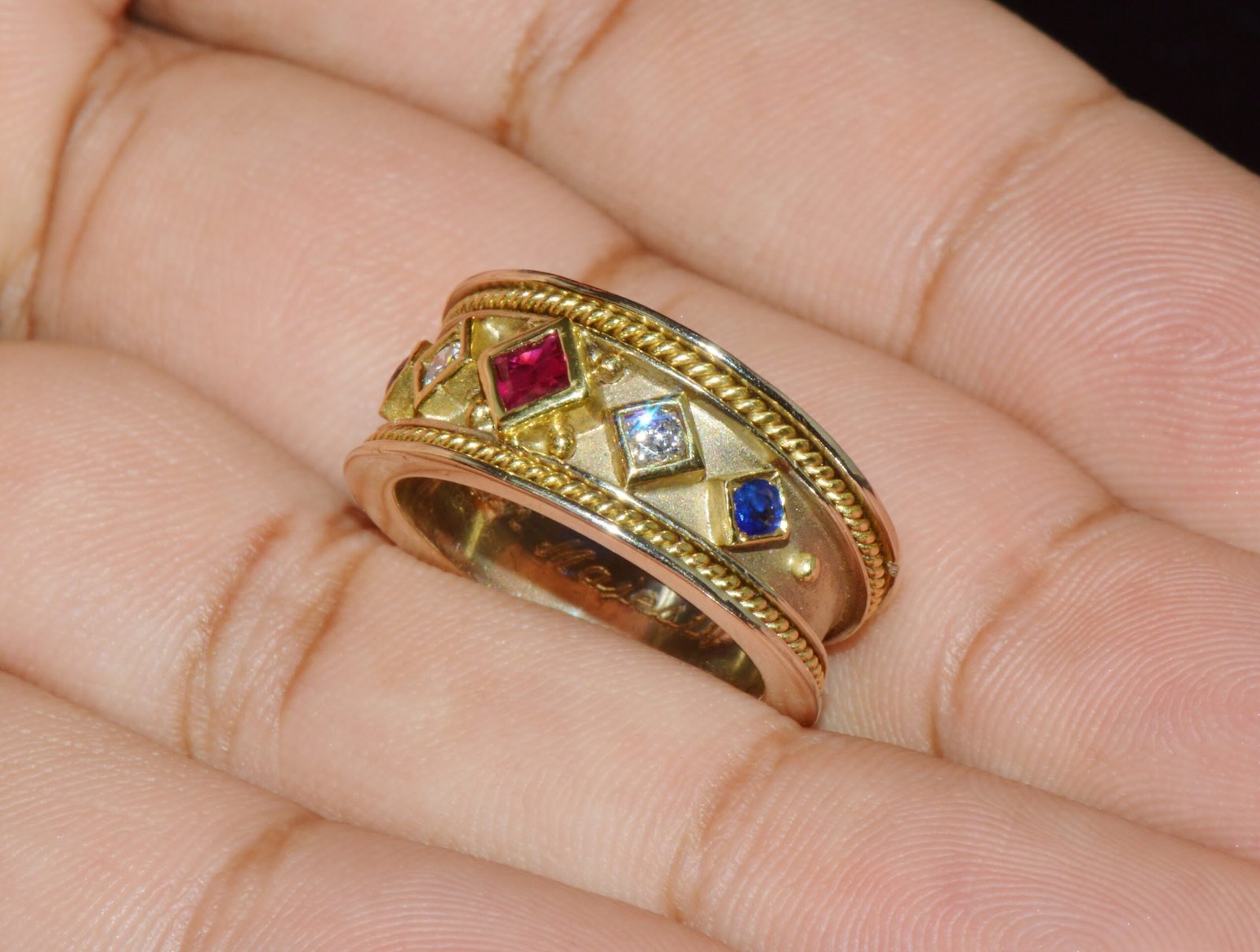 Gorgeous Natural Diamond Ruby Sapphire 18K 750 Solid Gold Byzantine Beaded Greek Ring Band