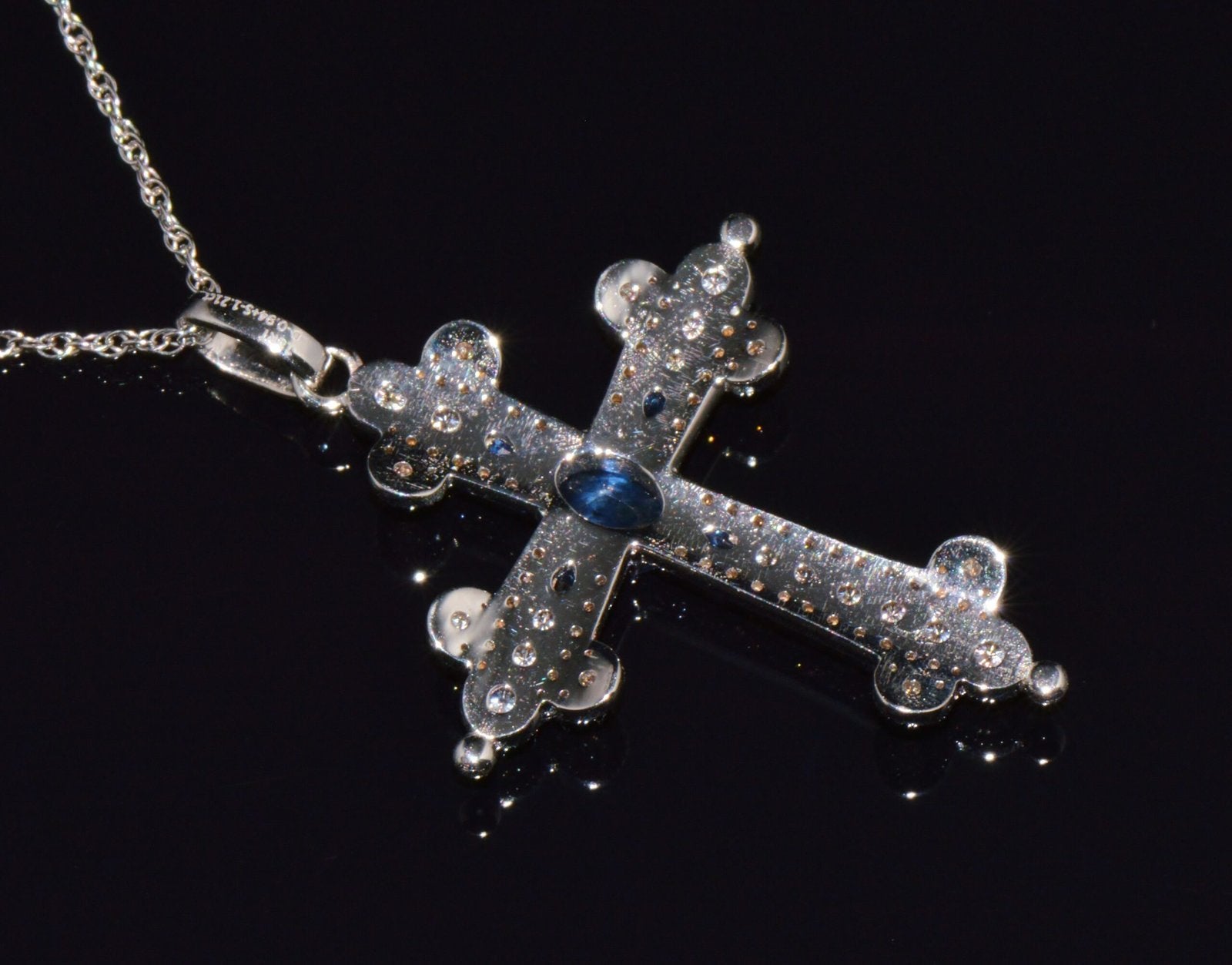 Certified Natural 2.15Cts VS F Diamond Sapphire 18K 750 Solid Gold Filigree Cross Pendant