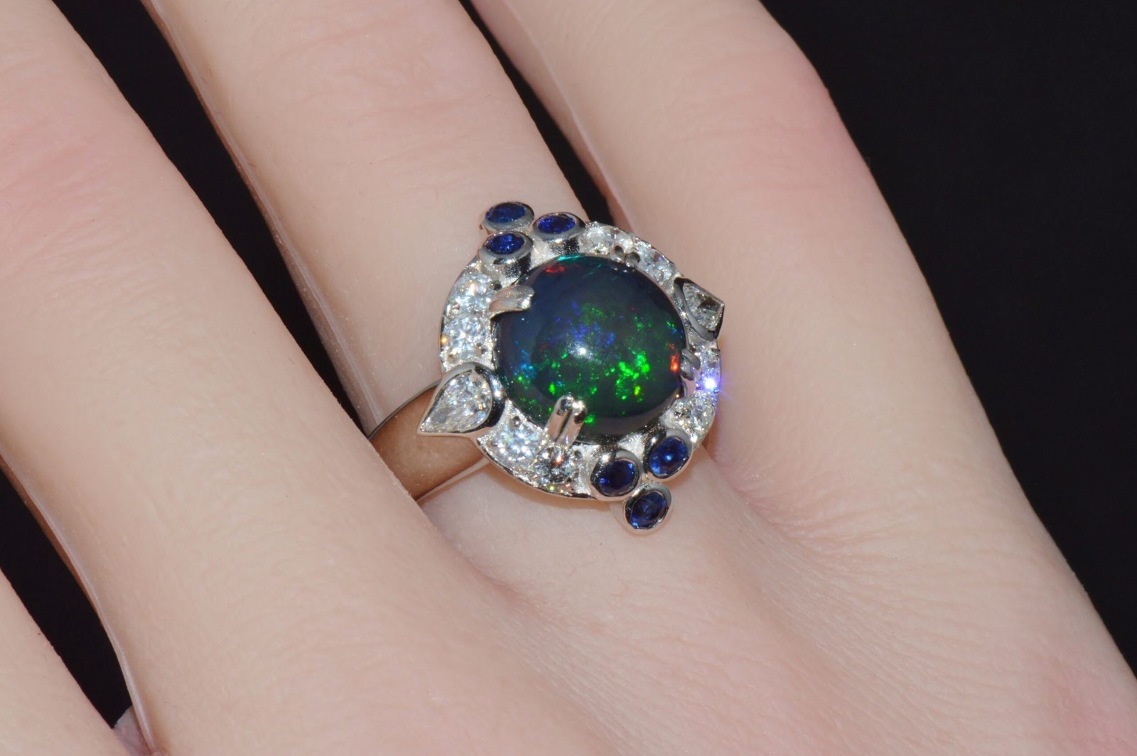 Certified Natural 4.18CTS VS F Diamond Opal Sapphire 18K Solid Gold Cocktail Ring