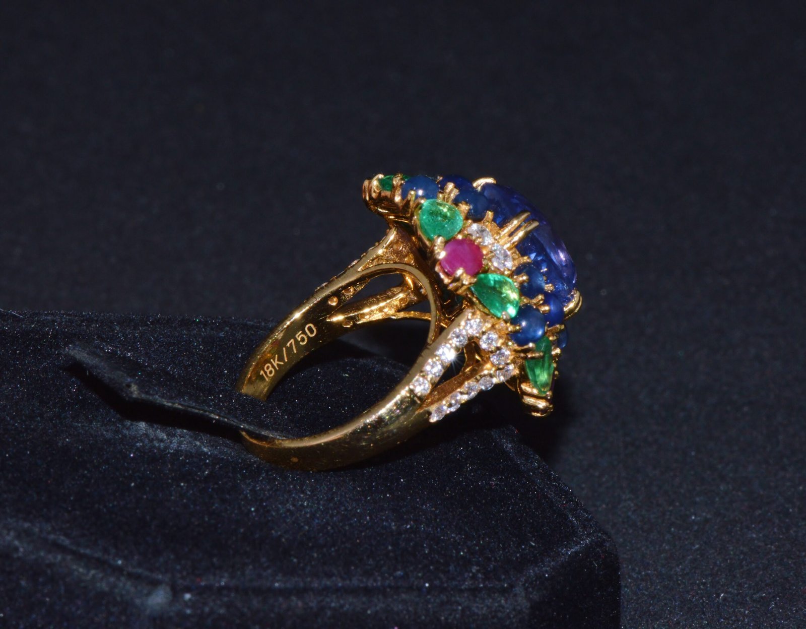 GIA Natural 11.84CTS VS F Diamond No Heat Sapphire Ruby Emerald 18K Gold Dinner Cocktail Ring