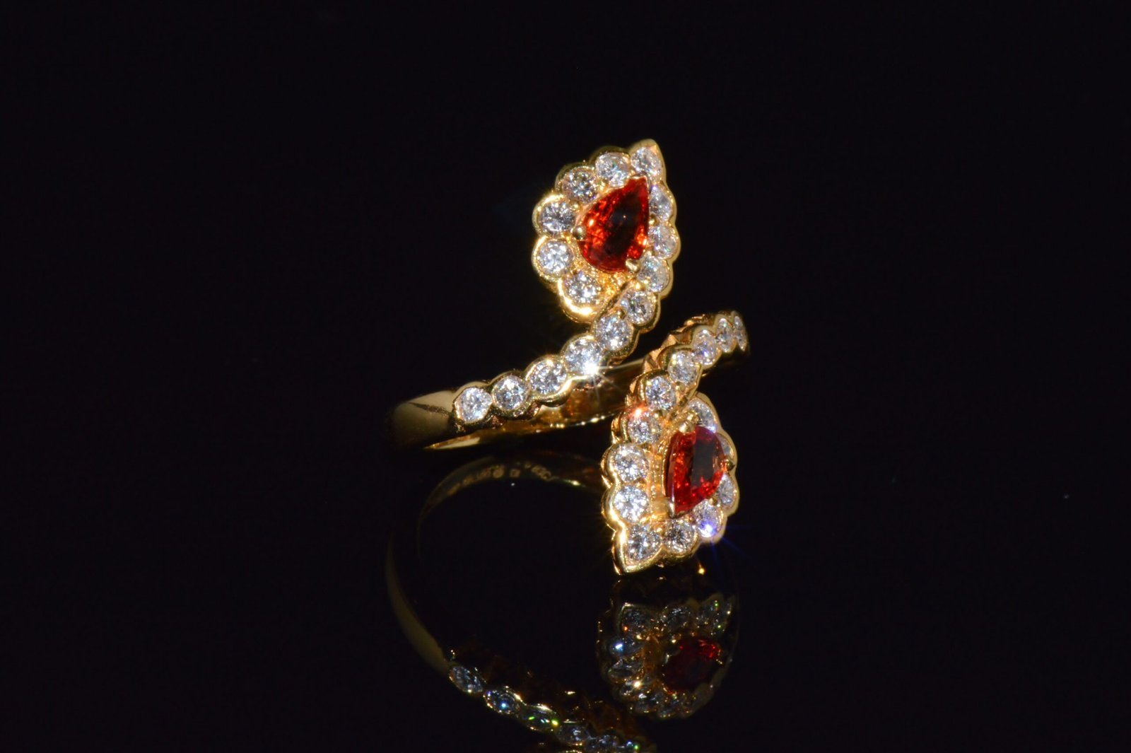 Certified Natural 2.15Cts VS F Diamond Orange Sapphire 18K Solid Gold Bypass Dinner Ring