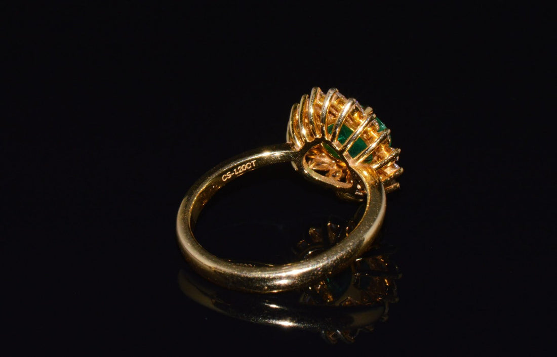Certified Natural 1.96CTS VS F Diamond Emerald 18K Solid Gold Cluster Ring