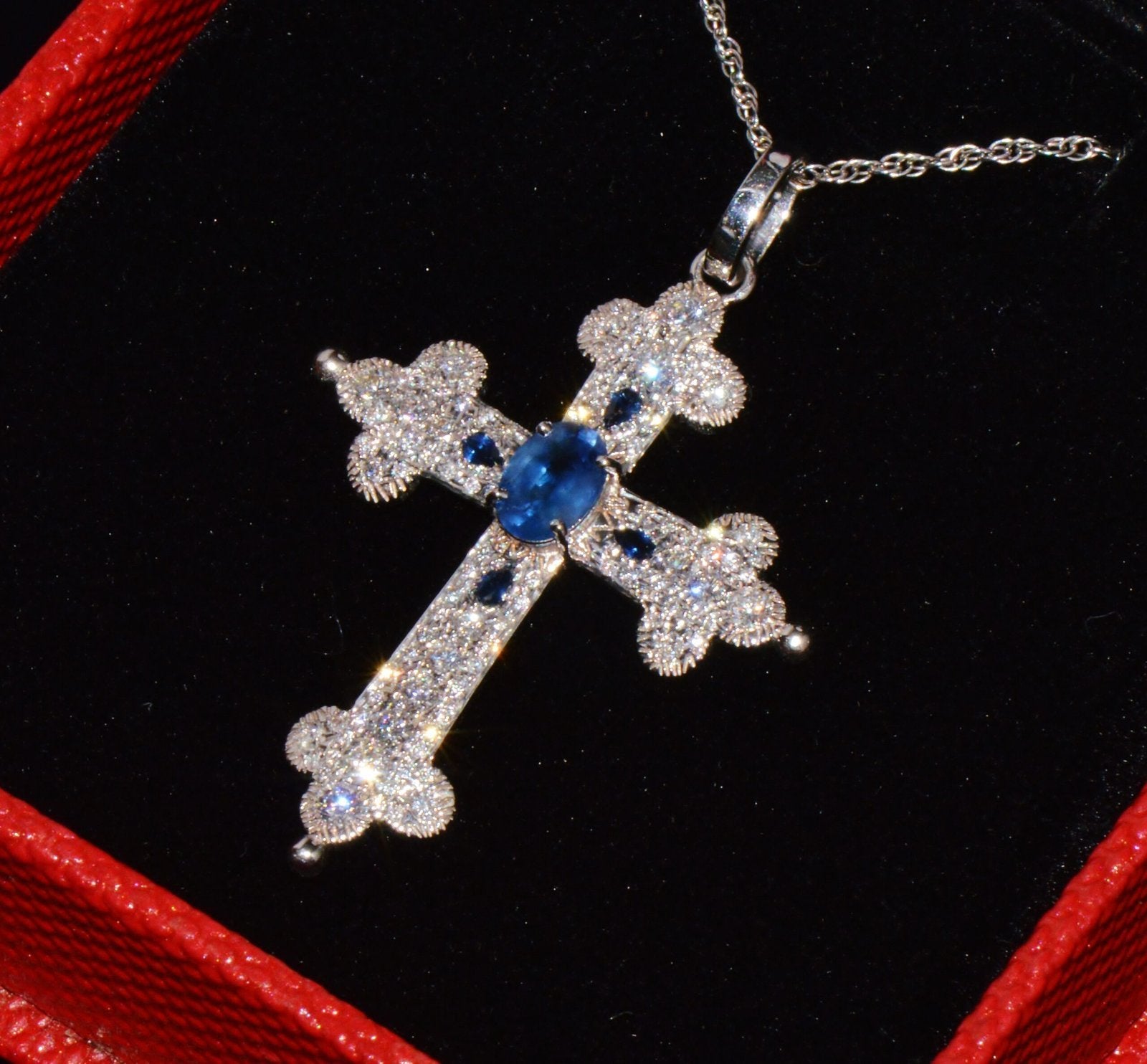 Certified Natural 2.15Cts VS F Diamond Sapphire 18K 750 Solid Gold Filigree Cross Pendant