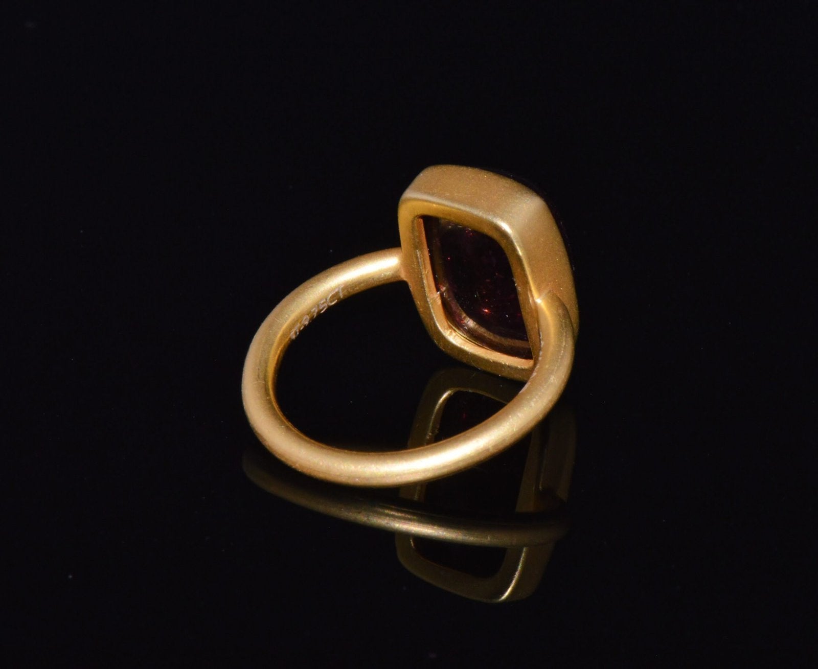 Certified Natural 9.75Cts Rubellite Tourmaline 18K Solid Gold Bezel Stacking Ring